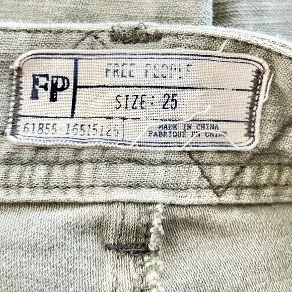 FREE PEOPLE High-Rise Button-Fly Moss Green Utility Boyfriend Pant Size 25 - Picture 15 of 16